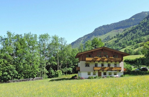 Fusch an der Grossglocknerstrasse Apartment | Apartment in Fusch near Grossglockner Road