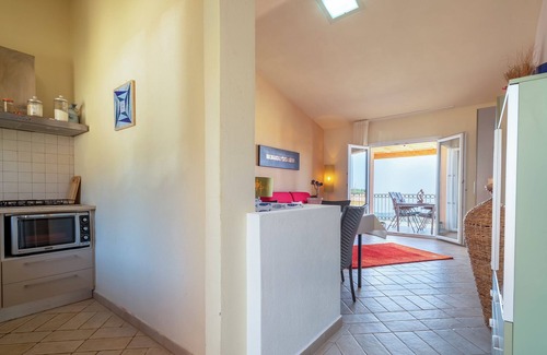 Trinita d'Agultu Apartment | Apartment 'Breathtaking Sea Views - Sardegna' with Sea View, Wi-Fi and Air Conditioning