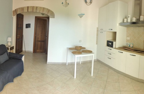 Paduledda Apartment | Apartment 'Sa Suttea Il Mirto' with Sea View, Wi-Fi and Air Conditioning