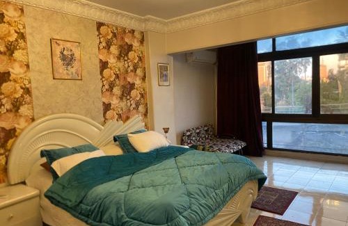 Agouza Apartment | Aparment overlooking the Nile in heart of cairo
