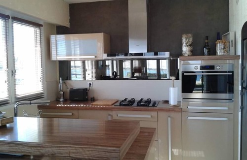 Arcachon Apartment | APART. 1er LIGNE ARCACHON FACE PETITE PLAGE WIFI - 5 pers. PARK.