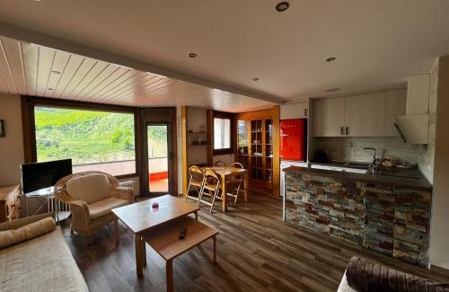 Formigal Apartment | Apart Centro Formigal - WOWRURAL