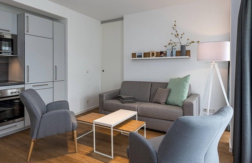 Bensersiel Apartment | Apartment nah der See mit Großer Terrasse, Parkplatz, Schwimmbad- & Saunanutzung