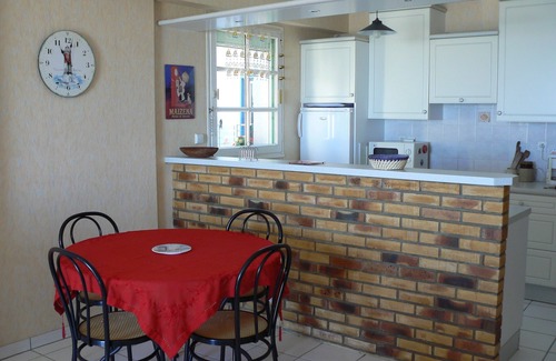 Saint-Malo Apartment | APART. FULL SEA VIEW DIRECT ACCESS BEACH SHOPS AND MARKETS CLOSE CENTRE V