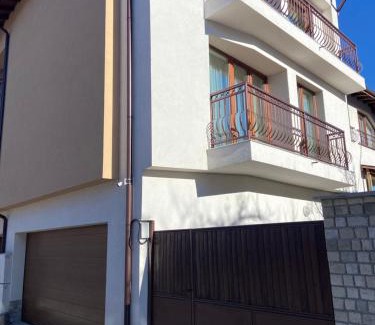 Kvartal Noviya Grad Apartment | Apart house EMA 4
