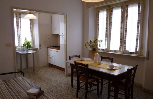 Castiglione della Pescaia Apartment | apartment a few steps from the sea