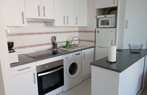 Vinaros Apartment | APART. WITH SEA SIGHTS 100 M. BEACH 4-5 PERS.