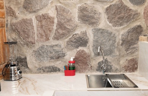 Cotacachi Apartment | Aparta Studio Con Tina Tv Cocina en Cotacachi
