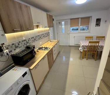 Saturn Apartment | Apartament A2 - EVIM