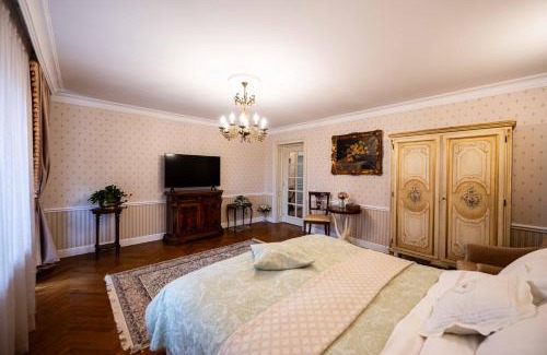 Craiova Apartment | Apartament Boem în Inima Oraşului Craiova