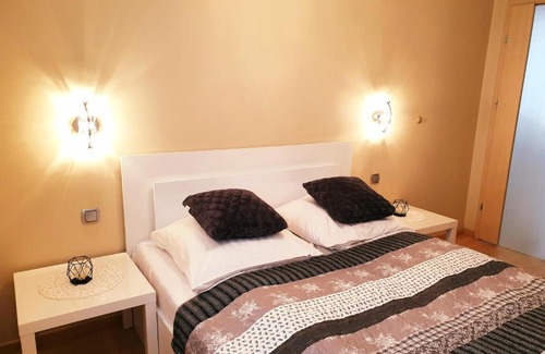 Zielona Gora Apartment | Apartament CRS