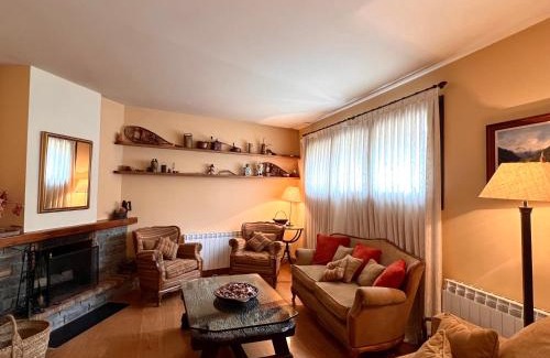 Areu Apartment | Apartament de la Vall Ferrera - L'Amfitriona