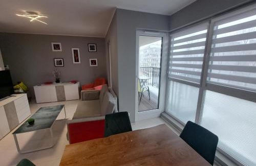 Gliwice Apartment | Apartament DIAMENTOWY z garażem -Centrum Gliwic