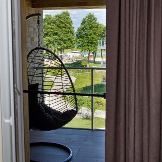 Wilkasy Apartment | Apartament E18 w Nautica Resort nad jeziorem w Giżycku