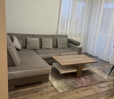 Gorzow Wielkopolski Apartment | Apartament Górczyn 14 HGS Home