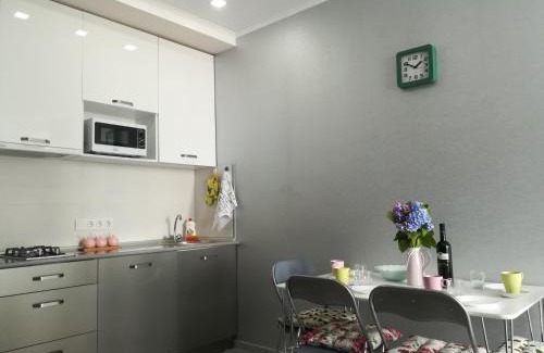 New Boulevard Apartment | Apartament in Real Pealce in Batumi,pirosmani street 18d flat 61 floor 9