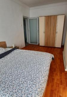 Barlad Apartment | Apartament La Denis