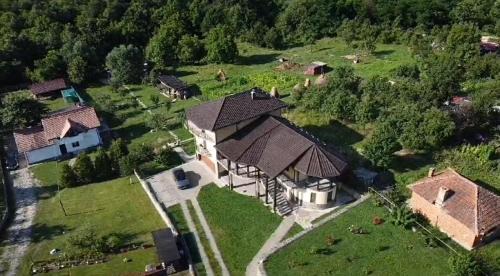 Curtea De Arges Apartment | Apartament La Vilă