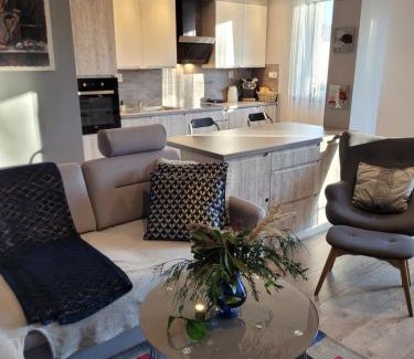 Jelenia Gora Apartment | Apartament LILLA