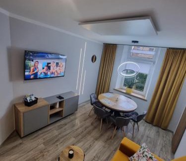Jelenia Gora Apartment | Apartament Lux Lemon