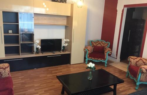 Orsova Apartment | Apartament Lyonnet