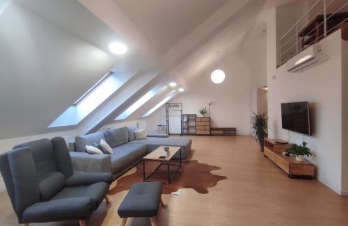 Bielsko-Biala Apartment | Apartament"Nad Niwką 6" z zamykanym bezpłatnym parkingiem
