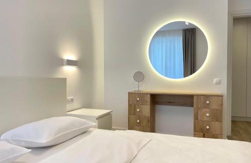 Sector 3 Apartment | Apartament No 403 Lebada Lake Residence