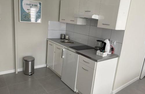 Dzierzoniow Apartment | APARTAMENT OŚ. BŁĘKITNE 10H
