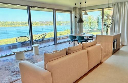 Zegrze Poludniowe Apartment | Apartament Premium View w Riva Zegrze, Jezioro Zegrzyńskie