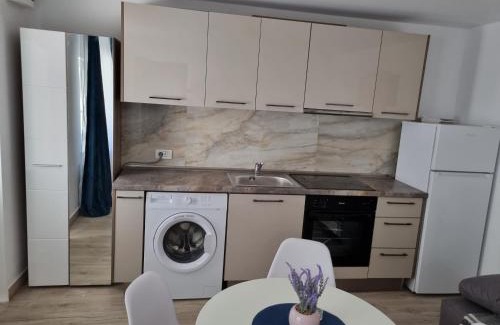 Constanta Apartment | Apartament Sonia 2 camere la curte