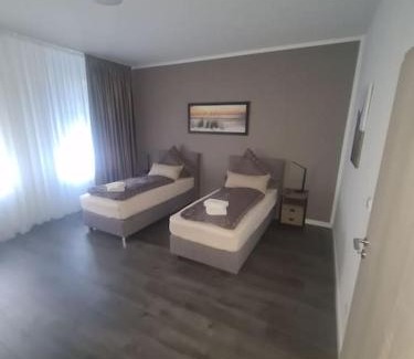 Bernburg Apartment | Apartament Suite 3