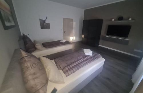 Bernburg Apartment | Apartament Suite 3