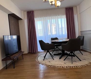 Baia Mare Apartment | Apartament Teiu’s Ultracentral Baia Mare