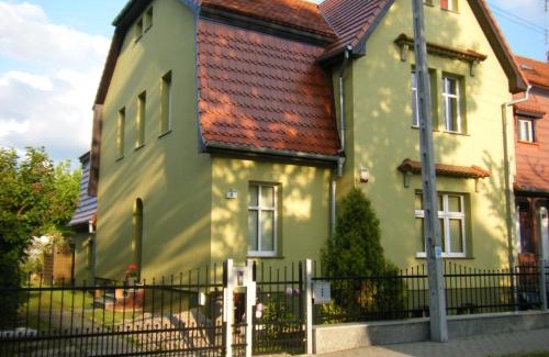 Dzierzoniow Apartment | Apartament Tina