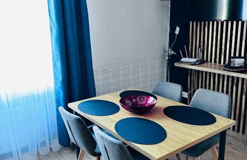 Gorzow Wielkopolski Apartment | Apartament Walczaka 43 MIEJSCE PARKINGOWE