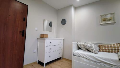 Bielawa Apartment | Apartament Wysoka 580 z prywatną łazienką