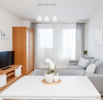 Piaseczno Apartment | Apartament z Garażem blisko Lotniska