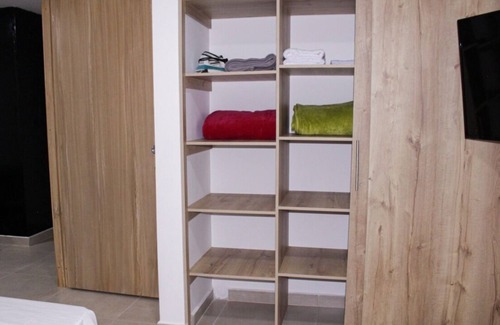 Estadio Apartment | Apartamento 2 Alcobas Estadio Piso 2 Con Patio