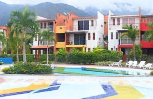 San Jeronimo Apartment | "Apartamento 2 Habit en Condominio con 4 piscinas, a 1 cuadra del parque, Check in-out extendidos - Ciudadela del Sol -"