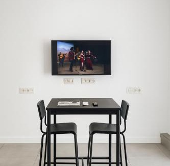 Cruz de Humilladero Apartment | Apartamento 3 a 10 min caminando de la Estación de bus y tren María Zambrano