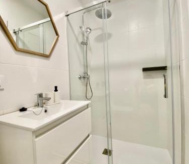 La Trinidad-San Juan y Todos los Santos Apartment | Apartamento centrico y tranquilo