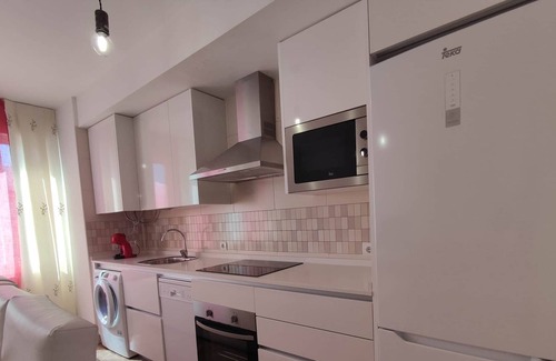 Valdeolleros Apartment | Apartamento Cobo de Guzmán