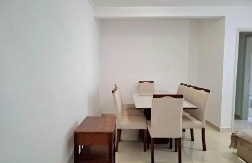 Enseada Apartment | Apartamento com Suite Praia da Enseada Dois Quartos