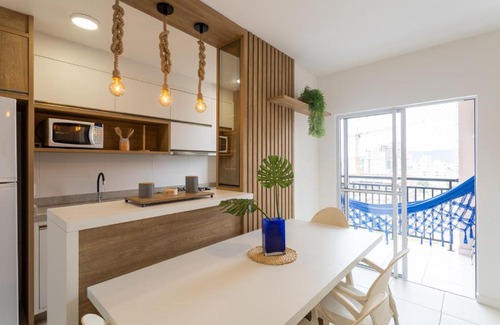 Picarras Apartment | Apartamento com VISTA MAR, Ar-condicionado, Wi-Fi Condomínio com PISCINA, quadra de esportes Playground infantil a 15 minutos do Beto Carreiro