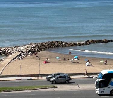 La Perla Apartment | Apartamento con Aire Acondicionado, Cochera Opcional en Mar del Plata