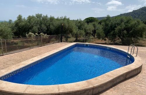 Alcanar Apartment | Apartamento con piscina y vistas al mar desde 65 euros por día