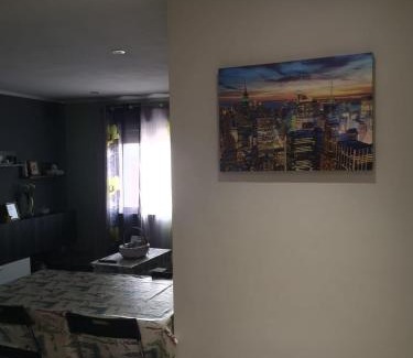 Barbastro Apartment | Apartamento Duartes en Barbastro vistas al pirineo