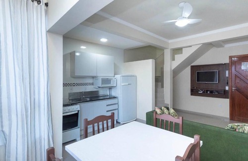 Bombas Apartment | Apartamento Econômico Para 4 Pessoas em Bombinhas