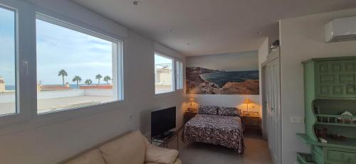 El Toyo Apartment | Apartamento en Costa de Almería, Costa Cabana con terraza, enfrente a Parque Natural Cabo de Gata