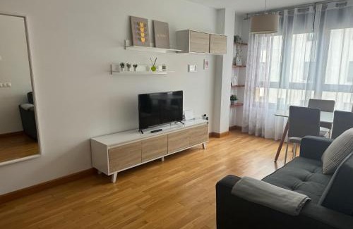 Distrito Sur Apartment | Apartamento en Gijón con garaje y wifi